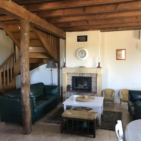 Champetre Avec Climatisation Et Jardin En Auvergne - Fr-1-489-227 Venkovský dům
