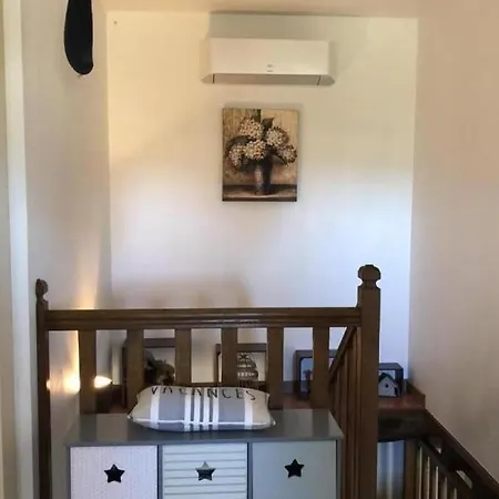 Champetre Avec Climatisation Et Jardin En Auvergne - Fr-1-489-227 Venkovský dům