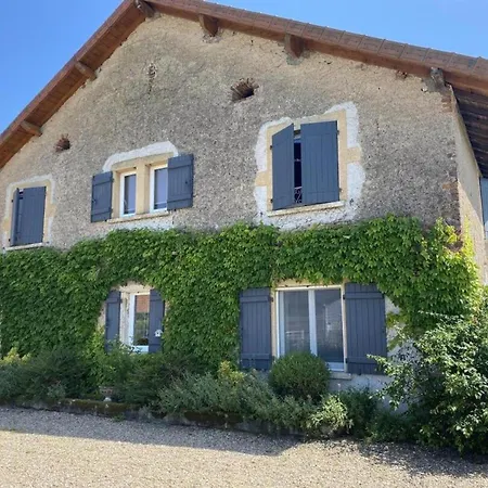 Venkovský dům Champetre Avec Climatisation Et Jardin En Auvergne - Fr-1-489-227 Le Bouchaud